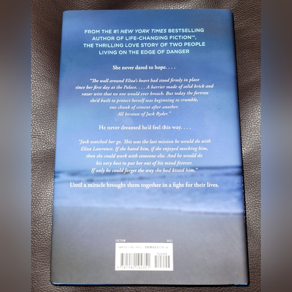 "A Distant Shore" Karen Kingsbury Inspirational Fiction Hardcover 2021 Novel - Picture 2 of 4